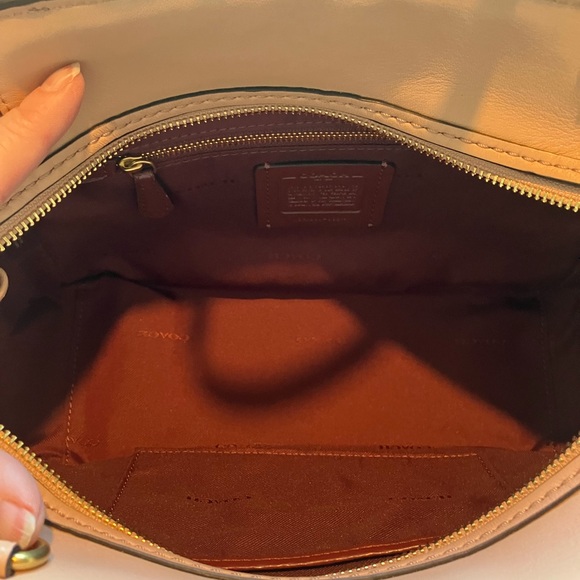 COACH DREAMER SATCHEL EUC FULL INCLUSION BLUSH COLOR ! - Picture 8 of 15